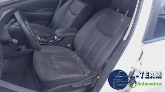 Nissan Leaf Leaf (ZE0), Hatchback, 2010 / 2017 Leaf picture 20