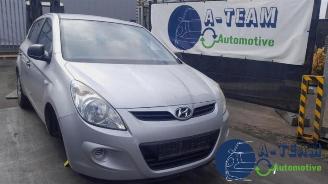 demontáž osobní automobily Hyundai I-20 i20, Hatchback, 2008 / 2015 1.2i 16V 2010/3