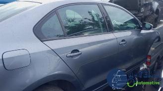 Volkswagen Jetta Jetta IV (162/16A), Sedan, 2010 / 2017 1.2 TSI picture 10