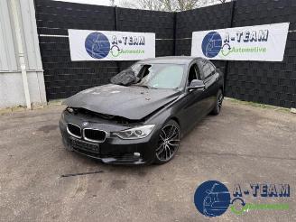 Vrakbiler auto BMW 3-serie 3 serie (F30), Sedan, 2011 / 2018 320i 2.0 16V 2017/1