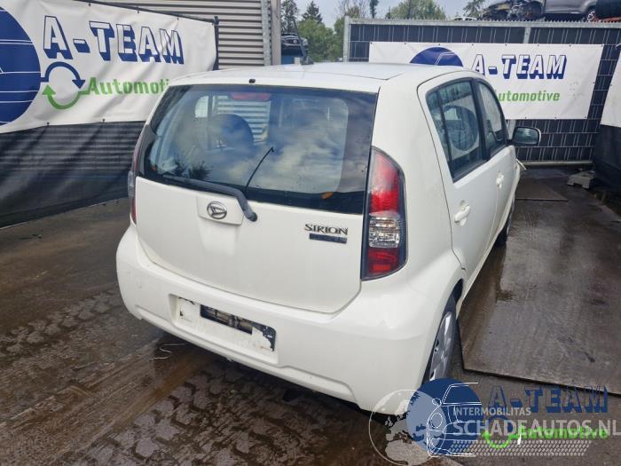 Daihatsu Sirion Sirion 2 (M3), Hatchback, 2005 1.0 12V DVVT