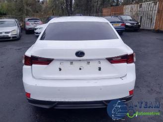 rozbiórka samochody osobowe Lexus IS IS (E3), Sedan, 2013 300h 2.5 16V 2014/4