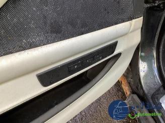 BMW M5 M5 (F10), Sedan, 2011 / 2016 4.4 V8 32V TwinPower Turbo picture 34