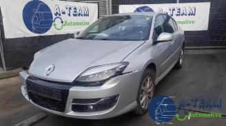 Coche siniestrado Renault Laguna Laguna III (BT), Hatchback 5-drs, 2007 / 2015 2.0 16V Hi-Flex 2011/8