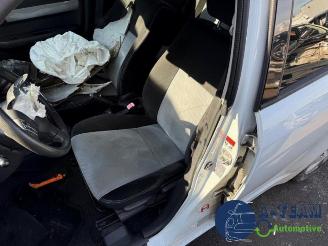 Suzuki Swift Swift (ZA/ZC/ZD1/2/3/9), Hatchback, 2005 / 2011 1.3 VVT 16V picture 18