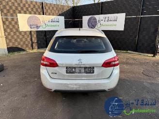 Peugeot 308 308 SW (L4/L9/LC/LJ/LR), Combi 5-drs, 2014 / 2021 1.2 12V e-THP PureTech 130 picture 2