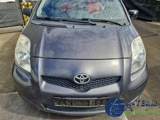 Toyota Yaris Yaris II (P9), Hatchback, 2005 / 2014 1.0 12V VVT-i picture 4