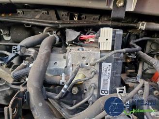 Toyota Prius Prius (NHW20), Liftback, 2003 / 2009 1.5 16V picture 2