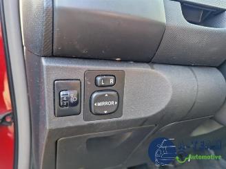 Toyota Yaris Yaris II (P9), Hatchback, 2005 / 2014 1.3 16V VVT-i picture 30