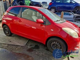 Toyota Yaris Yaris II (P9), Hatchback, 2005 / 2014 1.3 16V VVT-i picture 10