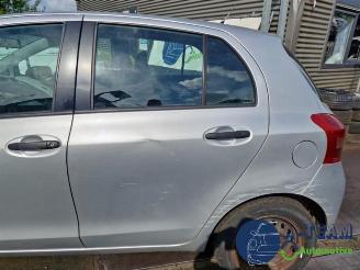 Toyota Yaris Yaris II (P9), Hatchback, 2005 / 2014 1.3 16V VVT-i picture 8