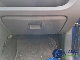 Opel Agila Agila (B), MPV, 2008 / 2014 1.0 12V picture 31