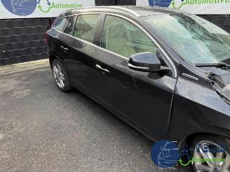 Volvo V-60 V60 I (FW/GW), Combi, 2010 / 2018 2.4 D6 20V Plug-in Hybrid AWD picture 34