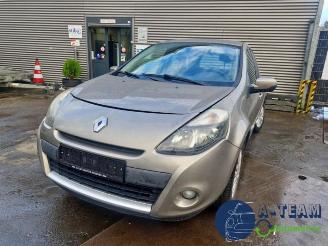 Autoverwertung Renault Clio Clio III (BR/CR), Hatchback, 2005 / 2014 1.2 16V 75 2011/8