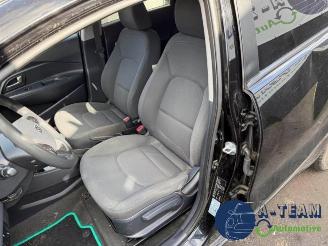 Kia Rio Rio III (UB), Hatchback, 2011 / 2017 1.2 CVVT 16V picture 15