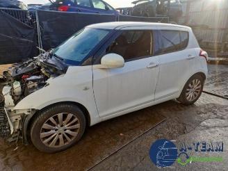 Suzuki Swift Swift (ZA/ZC/ZD), Hatchback, 2010 / 2017 1.2 16V picture 5