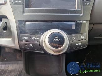 Toyota Prius Plus Prius Plus (ZVW4), MPV, 2011 1.8 Hybrid 16V picture 27