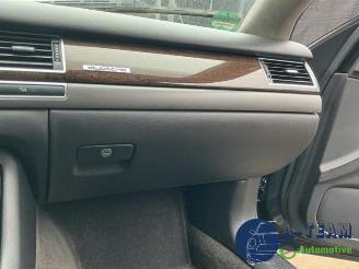 Audi A8 A8 (D3), Sedan, 2002 / 2010 4.2 TDI V8 32V Quattro picture 28