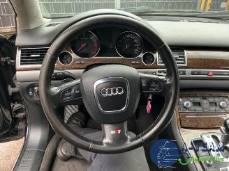 Audi A8 A8 (D3), Sedan, 2002 / 2010 4.2 TDI V8 32V Quattro picture 15
