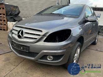 Mercedes B-klasse B (W245), Hatchback, 2005 / 2011 1.5 B-160 16V picture 4