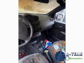 Renault Twingo Twingo II (CN), Hatchback 3-drs, 2007 / 2014 1.2 16V picture 6