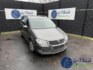 Uttjänta bilar auto Volkswagen Touran Touran (1T1/T2), MPV, 2003 / 2010 1.4 16V TSI 140 2010/1