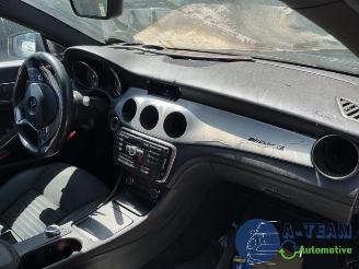 Mercedes Cla-klasse CLA (117.3), Sedan, 2013 / 2019 2.0 CLA-250 Turbo 16V picture 17