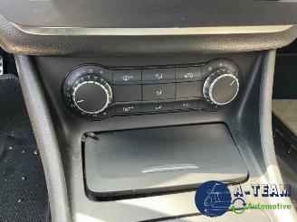 Mercedes Cla-klasse CLA (117.3), Sedan, 2013 / 2019 2.0 CLA-250 Turbo 16V picture 24