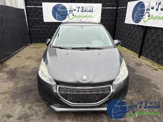 Peugeot 208 208 I (CA/CC/CK/CL), Hatchback, 2012 / 2019 1.2 Vti 12V PureTech 82 picture 2