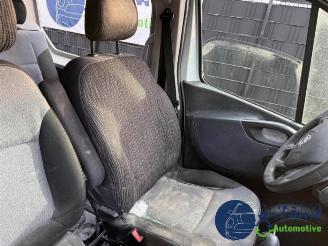 Opel Vivaro Vivaro, Van, 2014 / 2019 1.6 CDTi BiTurbo 125 picture 11