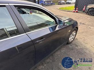 BMW 5-serie 5 serie (E60), Sedan, 2003 / 2010 520i 24V picture 17