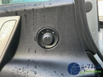 Opel Astra Astra J (PC6/PD6/PE6/PF6), Hatchback 5-drs, 2009 / 2015 1.4 Turbo 16V picture 31