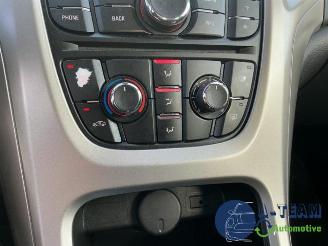 Opel Astra Astra J (PC6/PD6/PE6/PF6), Hatchback 5-drs, 2009 / 2015 1.4 Turbo 16V picture 25