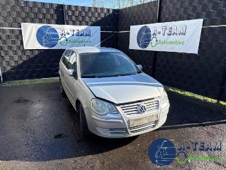 Vrakbiler auto Volkswagen Polo Polo IV (9N1/2/3), Hatchback, 2001 / 2012 1.2 12V 2008/8
