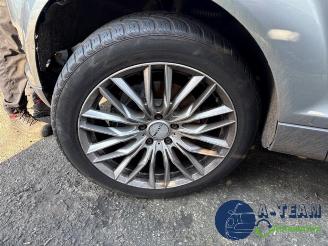 Audi Q7 Q7 (4LB), SUV, 2005 / 2015 3.6 FSI V6 24V picture 14