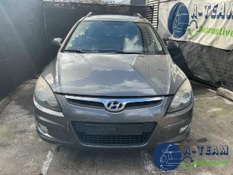Hyundai I-30 i30 Crosswagon (WWH), Combi, 2007 / 2012 1.4 CVVT 16V picture 2