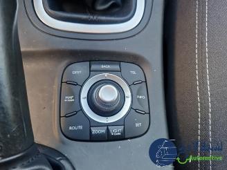 Renault Mégane Megane III Coupe (DZ), Hatchback 3-drs, 2008 / 2016 1.4 16V TCe 130 picture 28