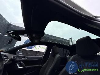 Peugeot 308 308 (L3/L8/LB/LH/LP), Hatchback 5-drs, 2013 / 2021 1.2 12V e-THP PureTech 130 picture 21
