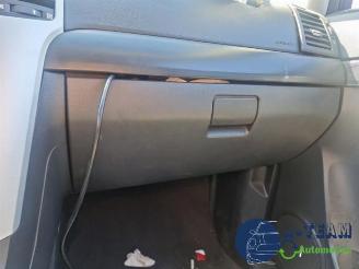 Chevrolet Captiva Captiva (C100), SUV, 2006 / 2011 2.4 16V 4x2 picture 33