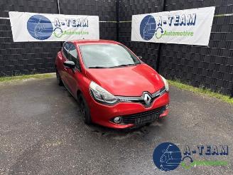 Vrakbiler auto Renault Clio Clio IV (5R), Hatchback 5-drs, 2012 / 2021 0.9 Energy TCE 90 12V 2016/1