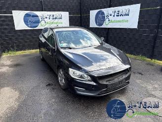 Uttjänta bilar auto Volvo V-60 V60 I (FW/GW), Combi, 2010 / 2018 1.6 DRIVe 2014/2