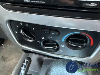 Jeep Cherokee/Liberty Cherokee/Liberty (KJ), Terreinwagen, 2001 / 2008 2.8 CRD 16V picture 19