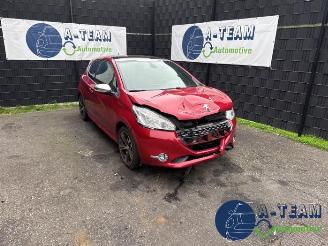 Vrakbiler auto Peugeot 208 208 I (CA/CC/CK/CL), Hatchback, 2012 / 2019 1.6 16V GTI 2013/10