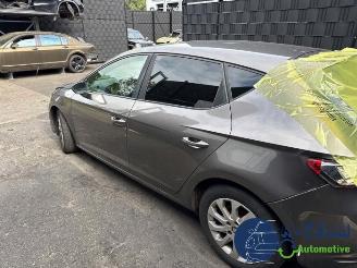 Seat Leon Leon (5FB), Hatchback 5-drs, 2012 / 2020 1.6 TDI Ecomotive 16V picture 5