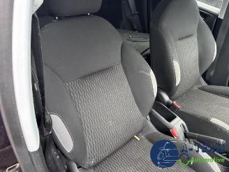 Peugeot 208 208 I (CA/CC/CK/CL), Hatchback, 2012 / 2019 1.2 Vti 12V PureTech 82 picture 23