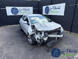 Salvage car Opel Astra Astra J GTC (PD2/PF2), Hatchback 3-drs, 2011 / 2018 1.4 Turbo 16V ecoFLEX 140 2012/6