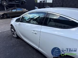 Opel Astra Astra J GTC (PD2/PF2), Hatchback 3-drs, 2011 / 2018 1.4 Turbo 16V ecoFLEX 140 picture 5