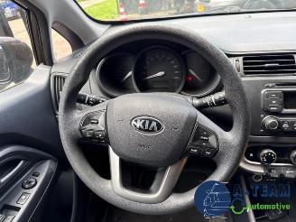 Kia Rio Rio III (UB), Hatchback, 2011 / 2017 1.2 CVVT 16V picture 19
