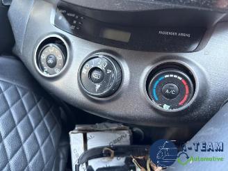 Toyota Rav-4 RAV4 (A3), Terreinwagen, 2005 / 2012 2.0 16V Valvematic 4x2 picture 19