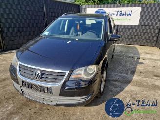 Salvage car Volkswagen Touran Touran (1T1/T2), MPV, 2003 / 2010 1.4 16V TSI 140 2010/1